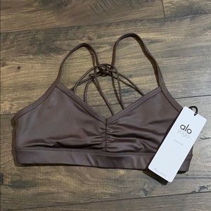 Alo | Sunny Strappy Bra in Raisin Glossy NWT